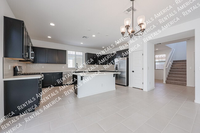 Building Photo - 3768 N 99th Dr