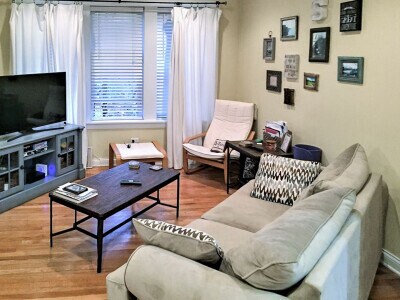 Building Photo - 3804 N Marshfield Ave