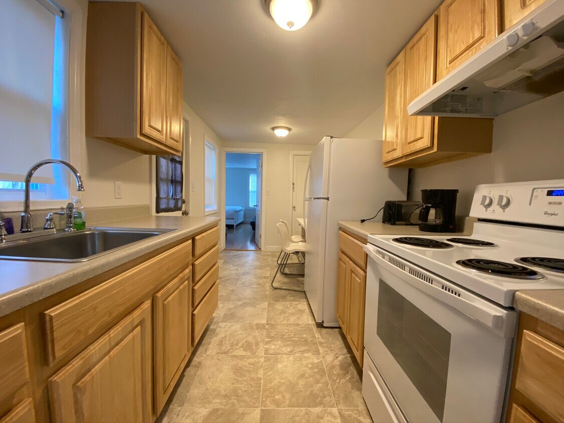 19 Common St, Weymouth, MA 02188 House Rental in Weymouth, MA