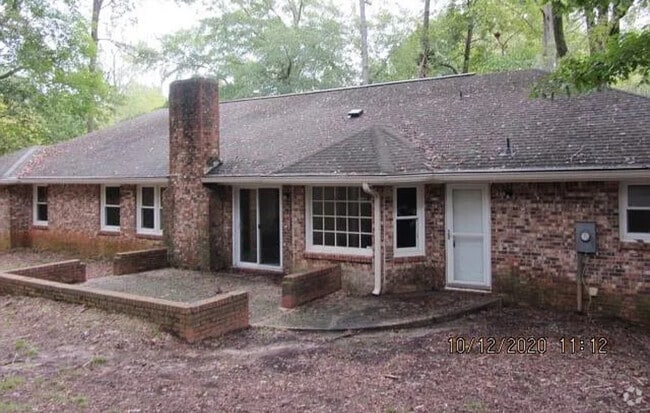 Building Photo - 1732 Willow Creek Dr
