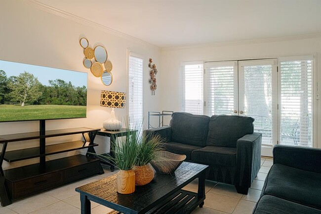 Foto del edificio - 6313 Crab Orchard Rd