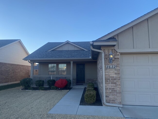 Building Photo - 2622 Trailwood Dr