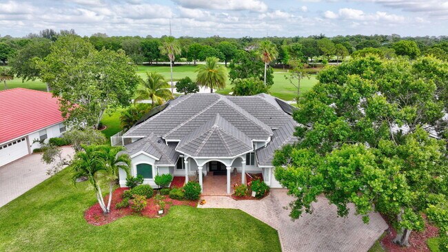 Foto del edificio - 2703 SW Glenmoor Way