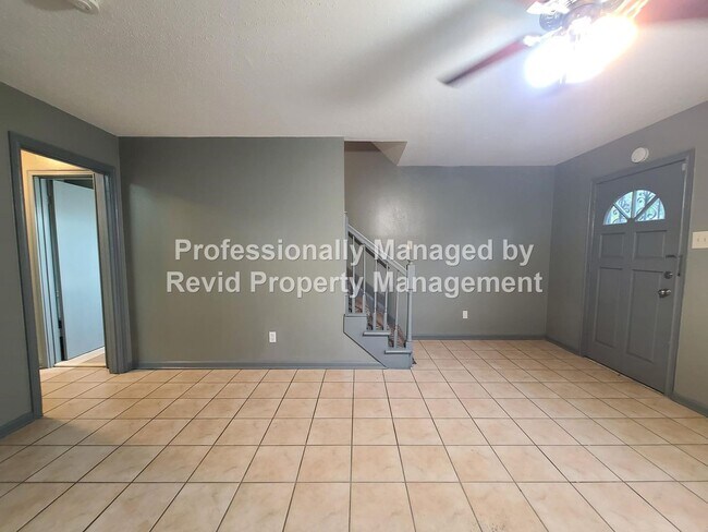 Foto del edificio - 2969 Stage Park Pl