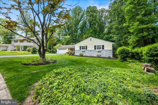 Foto del edificio - 40 Pine knoll Dr