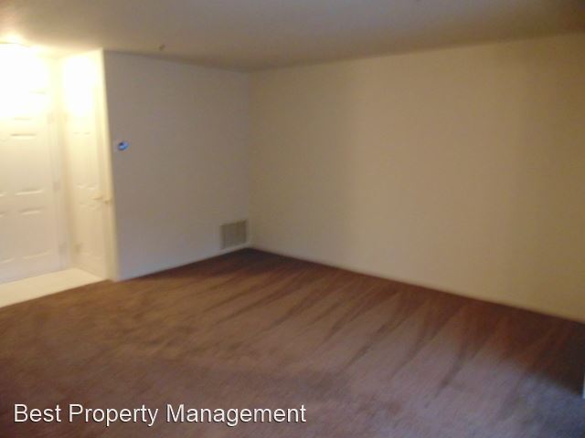 Building Photo - 1 br, 1 bath House - 342 Chris Common #108