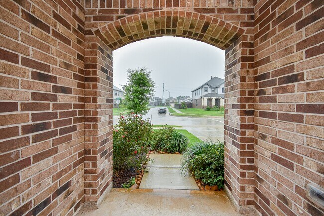 Foto del edificio - 4930 Lucky Fawn Ln