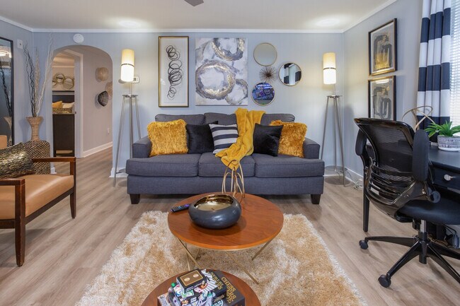 Foto del edificio - 721 W Mckinley St