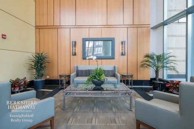 Foto del edificio - 345 N Lasalle St