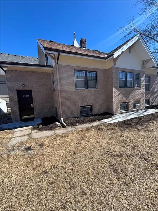 Building Photo - 1320 New Hampshire St