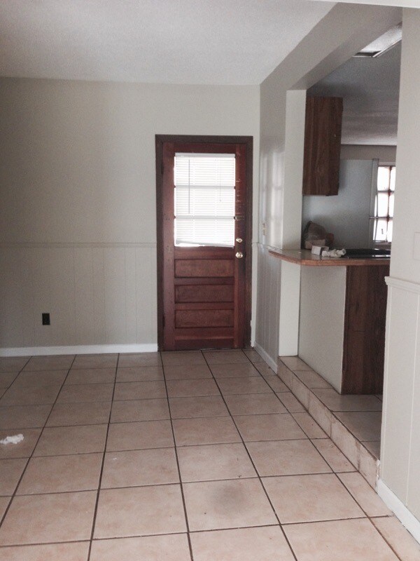 Foto del edificio - 1602 18th E Ave