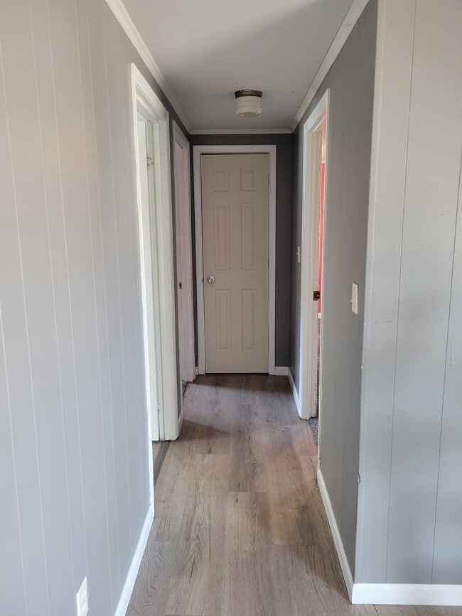 Building Photo - 2883 Princeton Dr