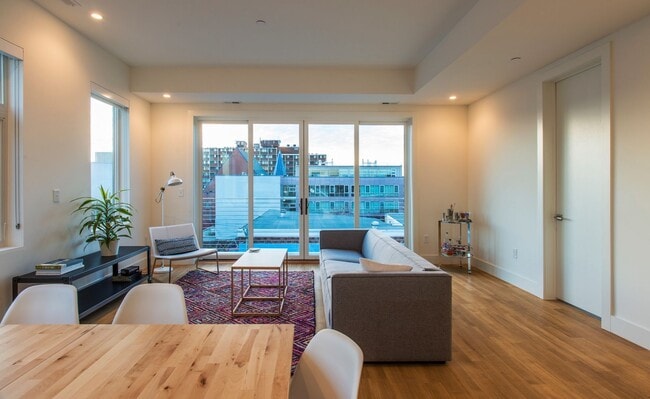 Interior Photo - Bedroom + Private Bathroom // Sunny, Shaw ...