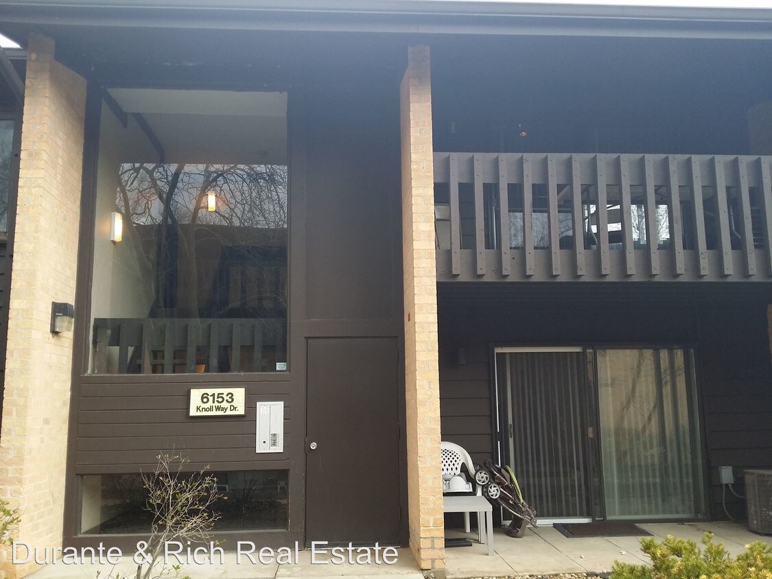 6153 Knoll Way Dr, Willowbrook, IL 60527 - House for Rent in