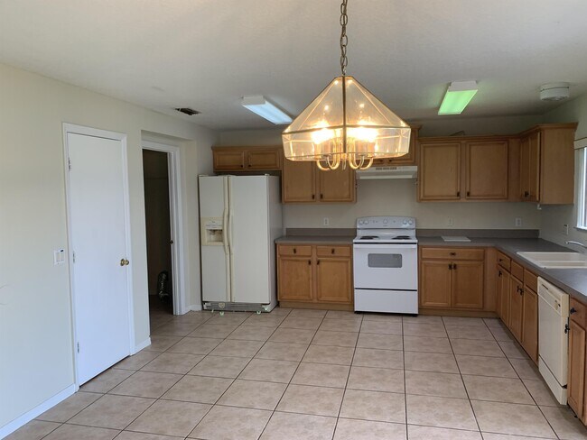 Foto del edificio - 4591 Ross Lanier Ln