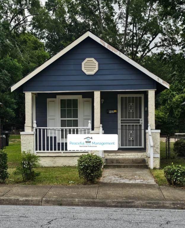 Foto principal - 902 Lawyers Ln