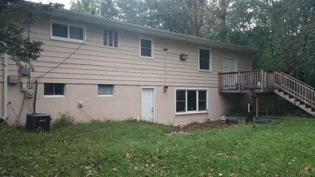 Building Photo - 9411 Juniper Ave