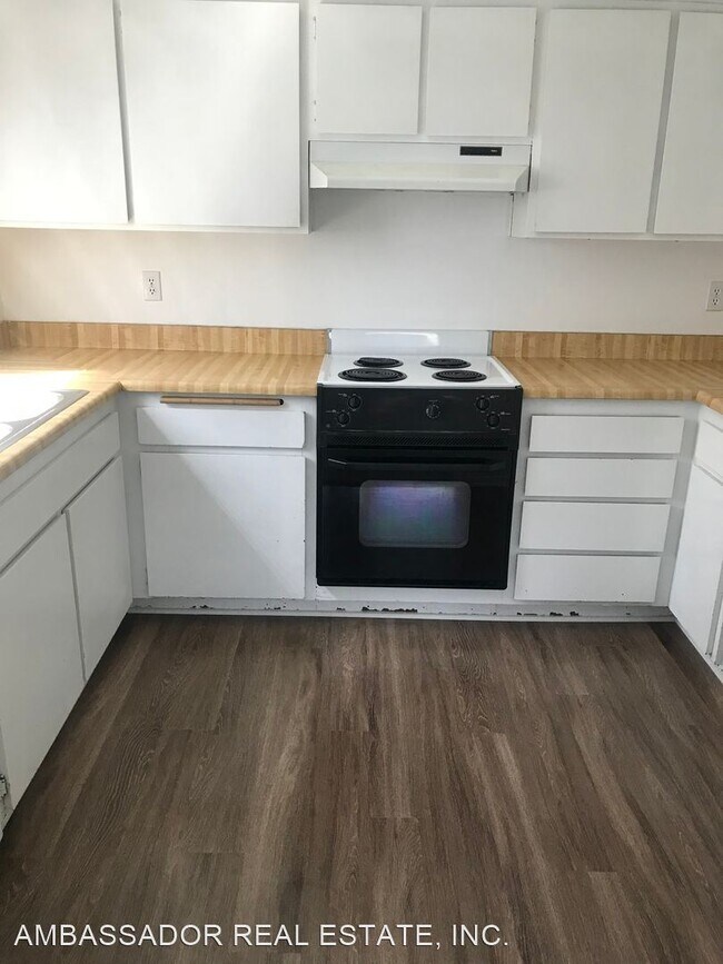 Foto del edificio - 2 br, 2 bath House - 3625 Mount Vernon Avenue