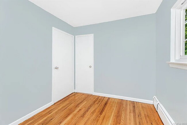Foto del edificio - 415 Warwick Ave