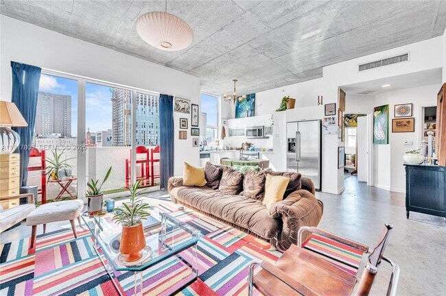 Foto del edificio - 133 NE 2nd Ave