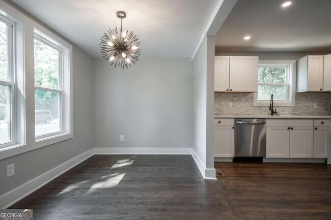 Foto del edificio - 495 Clover St