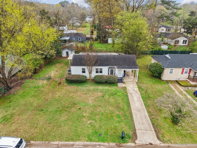 Building Photo - 417 Price Dr