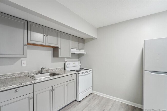 Foto del edificio - 1150 Ogden St Ext