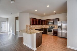 Building Photo - 277 Claudia Dr