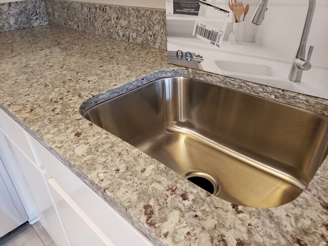 new sink - 2016 N Adams St