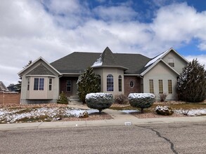 Building Photo - 1992 W 775 S