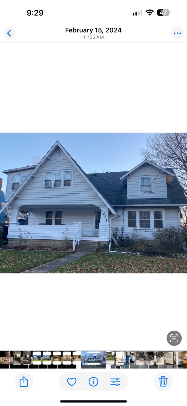 Building Photo - 1841 E 5th St