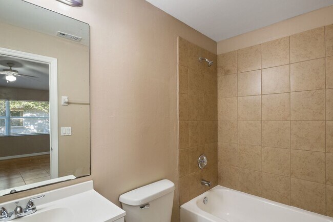 Foto del edificio - 5107 25th St SW
