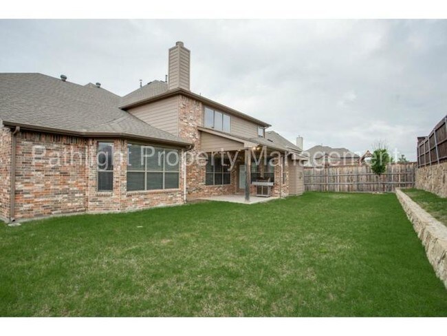 Building Photo - 721 Calaveras Ct