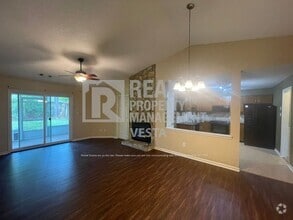 Building Photo - 146 Lake Pointe Dr