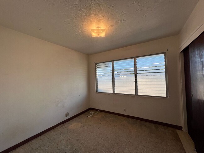 Foto del edificio - For Rent - [Pacific Palisades] 2345 A Anin...