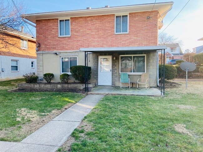 Building Photo - 3127 Hassler St