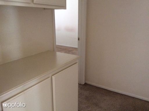 Building Photo - 672 Paulson Dr