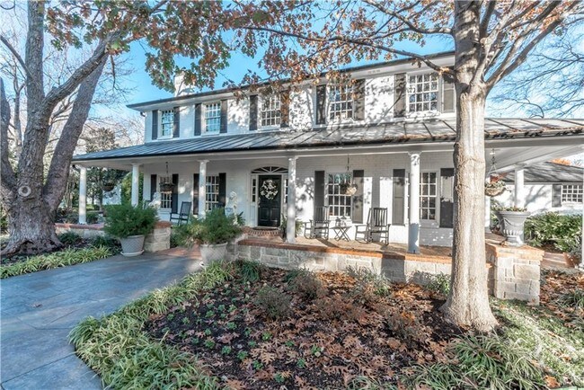 Building Photo - 3512 Willow Bend Dr