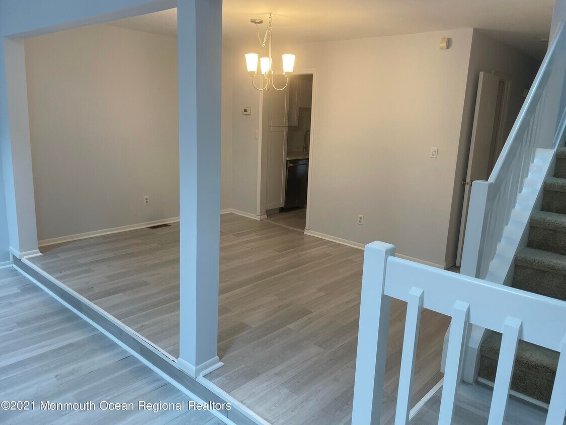 75 Chestnut Way, Manalapan, NJ 07726 House for Rent in Manalapan, NJ