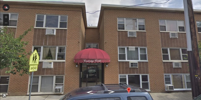 Building Photo - 120 32nd St