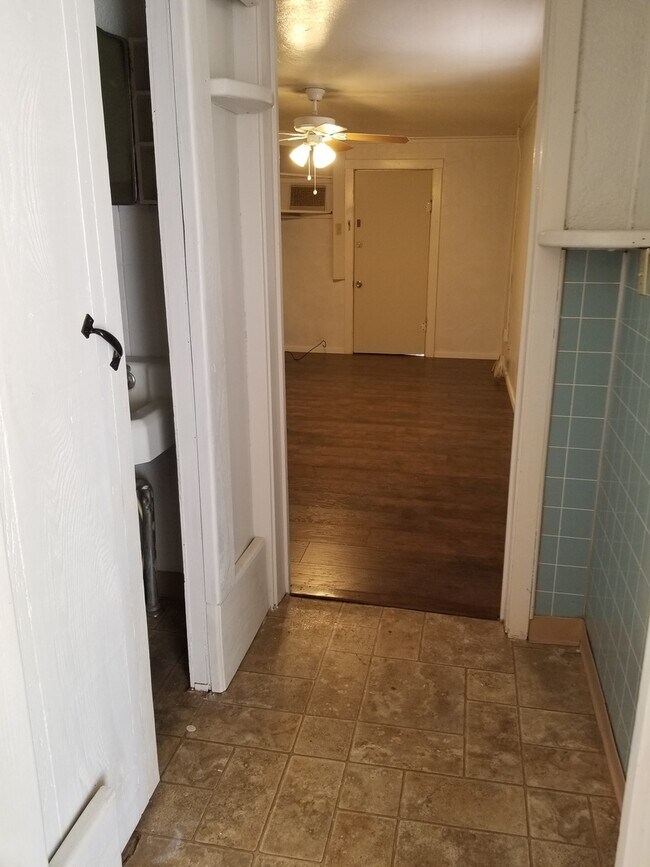 Foto del edificio - 658 Washington Ave