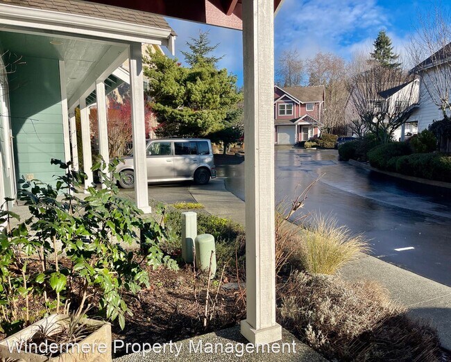 Building Photo - 3 br, 2.5 bath House - 10588 NE Kingston M...