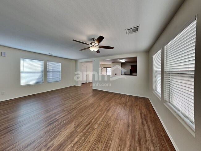 Foto del edificio - 17182 N 184th Drive