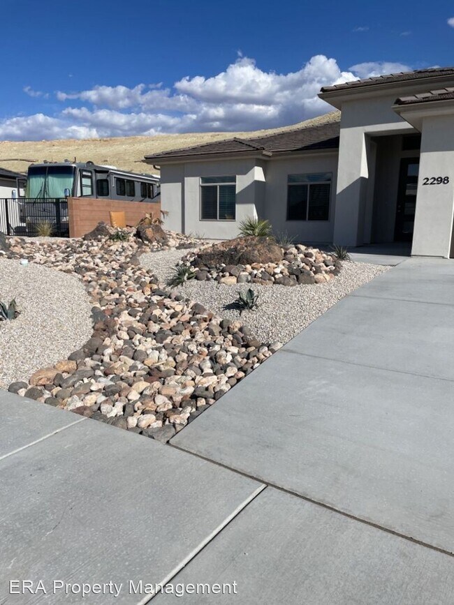 Building Photo - 3 br, 2 bath House - 2298 E Honeycomb Drive