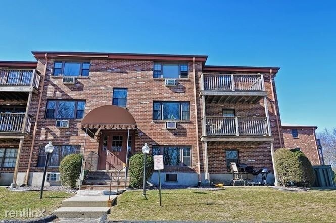Primary Photo - 1 br, 1 bath Condo - 14 B Mayberry Dr