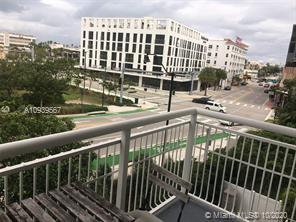 Foto del edificio - 1688 West Ave