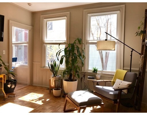Primary Photo - 51 Chestnut St