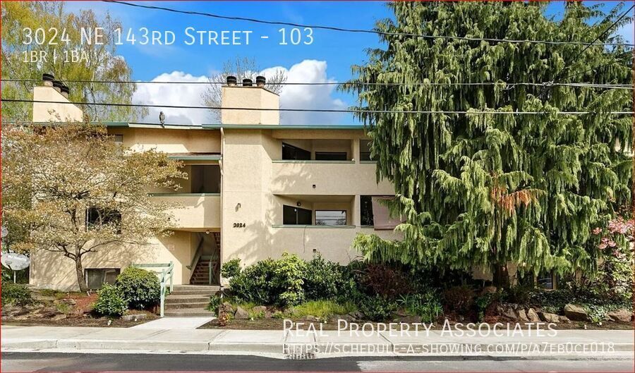 Foto principal - 3024 NE 143rd St