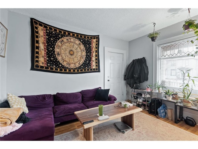 Foto del edificio - 3139 3rd Ave S