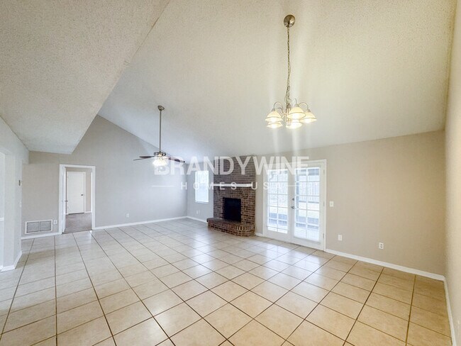 Foto del edificio - 8236 Weybridge Dr